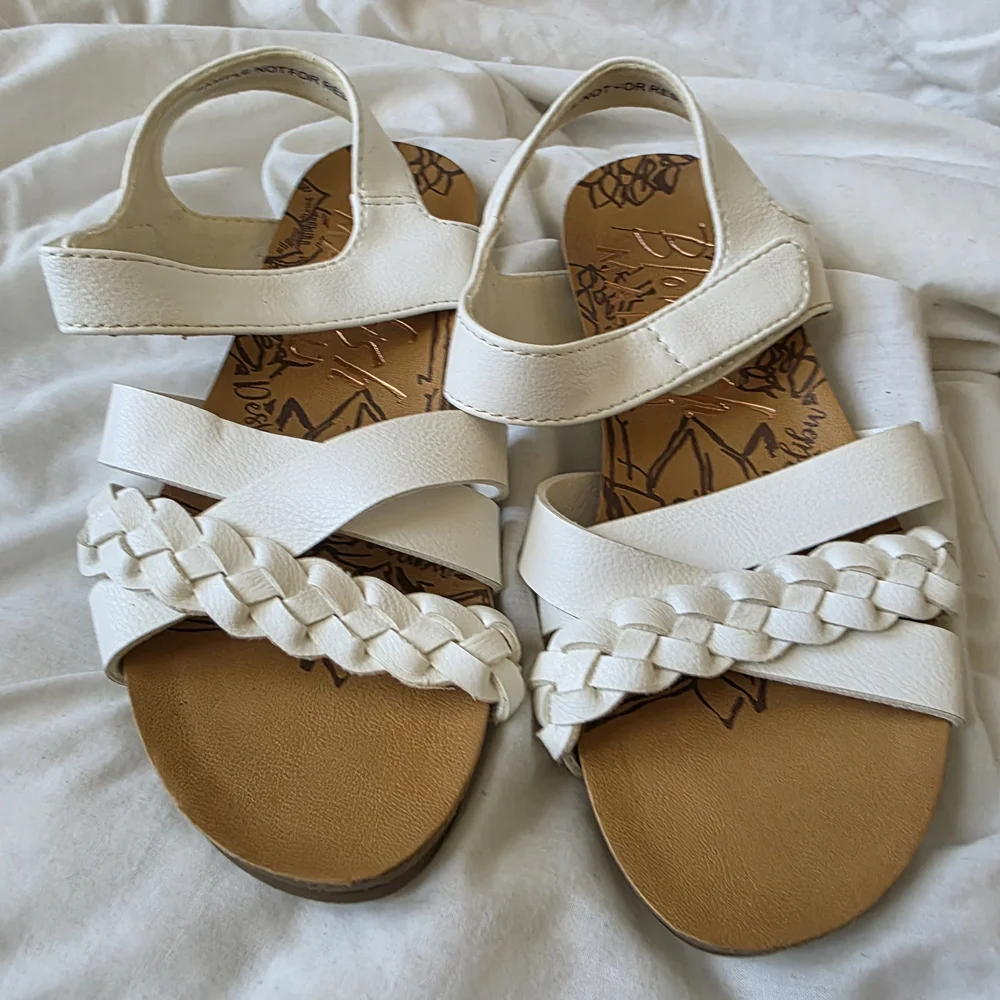Blowfish White Braided Strap Kids Sandals